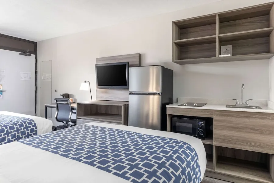 Suburban Studios Tysons Corner hotel detail image 6