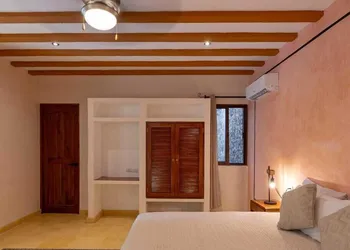 Casa Pakal hotel thumbnail 8