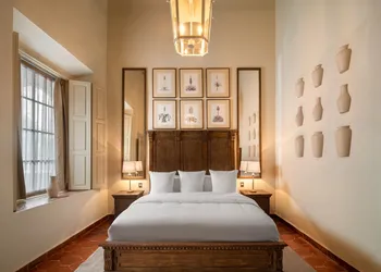 Casa Alondra hotel thumbnail 3