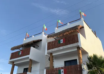 Casa Delfines hotel thumbnail 3
