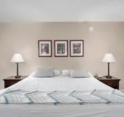 Fantastic Suite With King Bed and Beautiful Bay View! hotel detail image 4