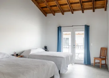 Hotel Marea Baja hotel thumbnail 6