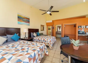 Hotel El Faro Loreto hotel thumbnail 7