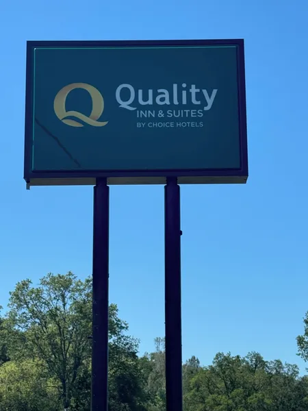 Quality Inn & Suites Jackson hotel detail image 2