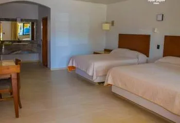 Hotel La Hacienda hotel thumbnail 2