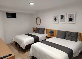 Cholula Suites hotel thumbnail 7