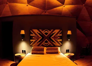 lobo glamp hotel thumbnail 6