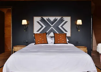 lobo glamp hotel thumbnail 7