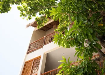 Yax Kiin Casa Boutique hotel thumbnail 2
