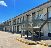 Ramada by Wyndham Branson Theatre District hotel detail image 4