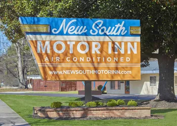 New South Motor Inn hotel thumbnail 7