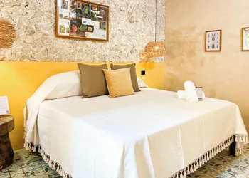 Kuka y & Letras hotel thumbnail 8