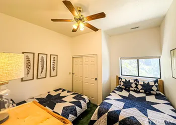 Lakeview Lodge hotel thumbnail 5