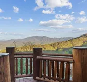 Blue Mountain lodge hotel detail image 5