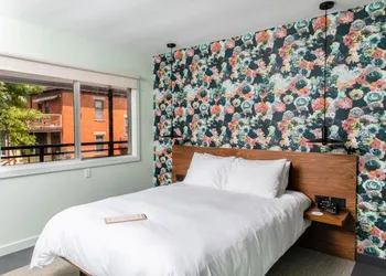 South Wind Motel hotel thumbnail 6