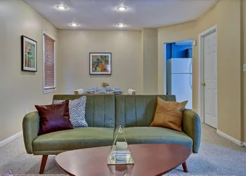 Amazing 3BR Home with WD Patio and Parking hotel thumbnail 2