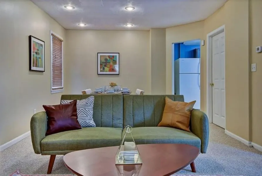 Amazing 3BR Home with WD Patio and Parking hotel detail image 2