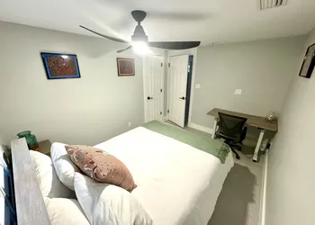 Resort Like Living Near Siesta Key 10Min To Beach hotel thumbnail 8