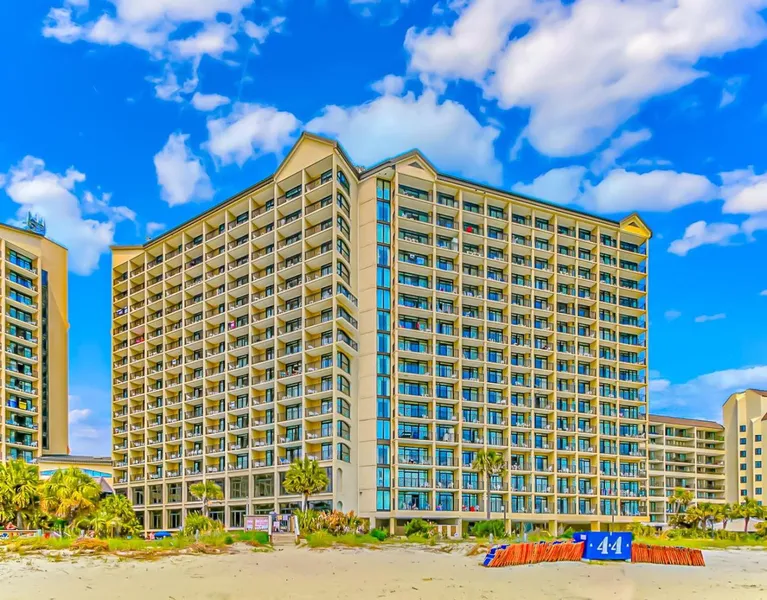 4th Floor Oceanfront 1 Bedroom Suite! Beach Cove Resort 411 hotel detail image 2