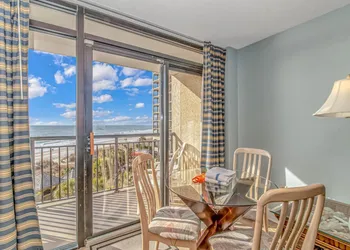 4th Floor Oceanfront 1 Bedroom Suite! Beach Cove Resort 411 hotel thumbnail 3
