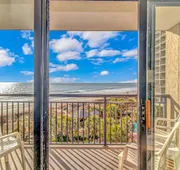 4th Floor Oceanfront 1 Bedroom Suite! Beach Cove Resort 411 hotel detail image 5