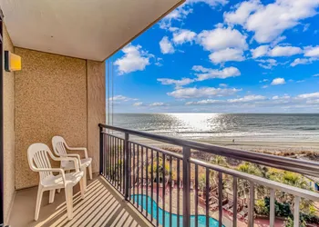 4th Floor Oceanfront 1 Bedroom Suite! Beach Cove Resort 411 hotel thumbnail 7
