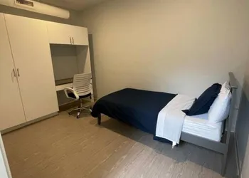 Cozy Resort Style Lodging Min From The Plaza 117 hotel thumbnail 8