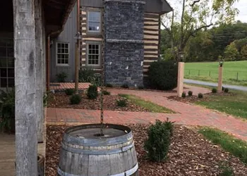 Inn at MeadowCroft hotel thumbnail 4
