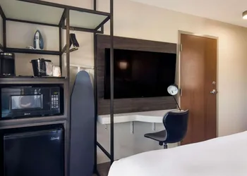 MainStay Suites Clarion PA near I-80 hotel thumbnail 5
