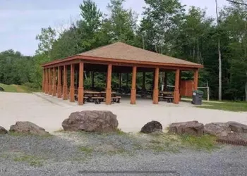 Poconos Bear Lodge hotel thumbnail 5