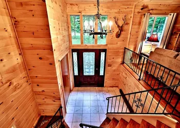Poconos Bear Lodge hotel thumbnail 7