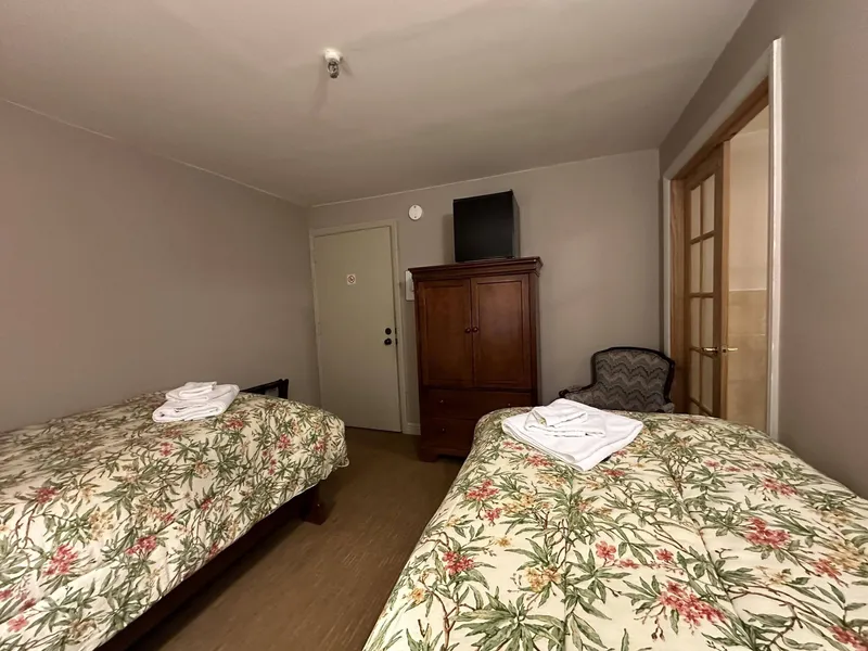 The Oaks B&B Hotel and Spiritual Center hotel detail image 6
