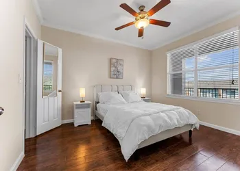 Modern Style Cozy APT W/ Fast Wi-Fi Near Down Town McKinney hotel thumbnail 4
