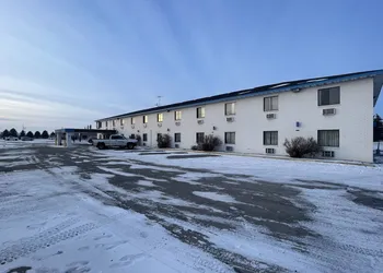 Dakota Inn Fargo hotel thumbnail 3