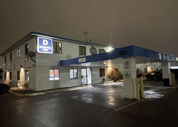 Dakota Inn Fargo hotel thumbnail 5