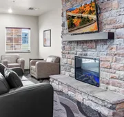 Cobblestone Hotel & Suites - Denmark/Green Bay hotel detail image 5