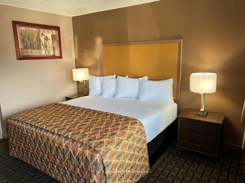 Dream Inn hotel detail image 6