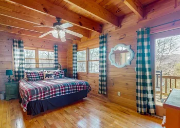 Leeny’s Lodge hotel thumbnail 5