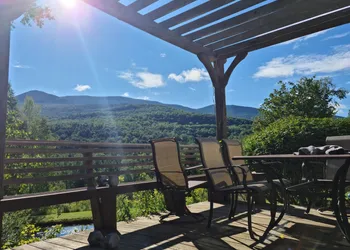 Ski and Hike/Bike Lodge - minutes from the hills hotel thumbnail 2