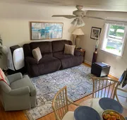 Sunlight Splendor Apartment at Twin Oaks Inn by the Trails hotel detail image 7