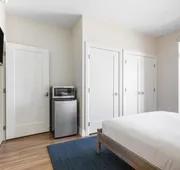 Furnished Studio in Newton Near MBTA Parks hotel detail image 7