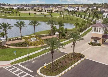 New 4Bd TownHm Solara Resort Mins to WDW hotel thumbnail 6