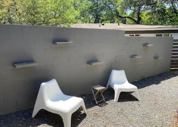 Walk to SoCo Stylish Mid Century Gem by Lodgewell hotel thumbnail 3