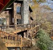Tree Top Lodge Private Country Club Access For Guests hotel detail image 3
