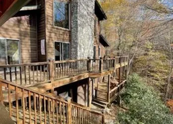 Tree Top Lodge Private Country Club Access For Guests hotel thumbnail 3