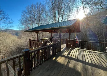Tree Top Lodge Private Country Club Access For Guests hotel thumbnail 6
