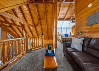 Grateful Gathering Lodge MTN View Hot Tub Games hotel thumbnail 4