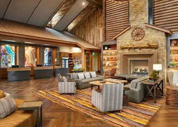 Exquisite Upscale Oasis · Ski Resort hotel thumbnail 6