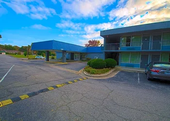 OYO Hotel Battleboro NC I-95 hotel thumbnail 2