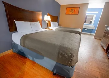 OYO Hotel Battleboro NC I-95 hotel thumbnail 7